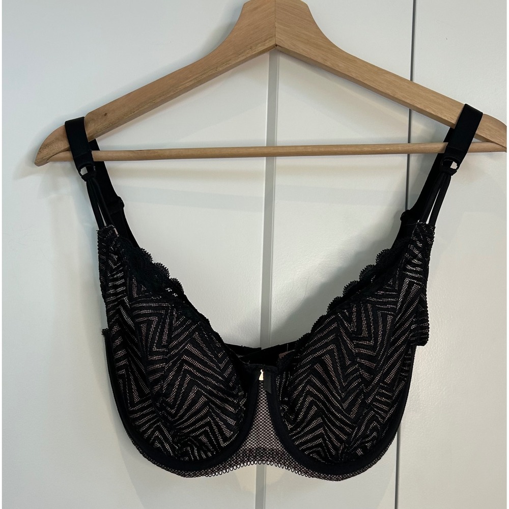 Freya AA1861EBY Black Pink Chevron Lace Underwire Plunge Bra US‎ 28J UK 28GG